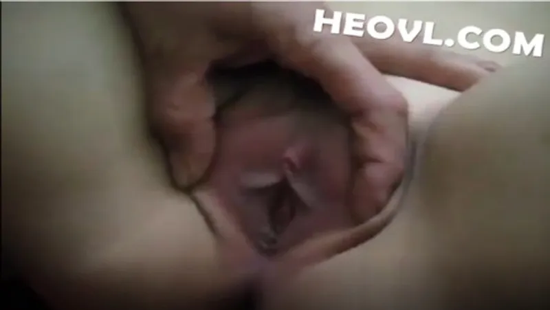 Quan hệ e lan cô bé đẹp