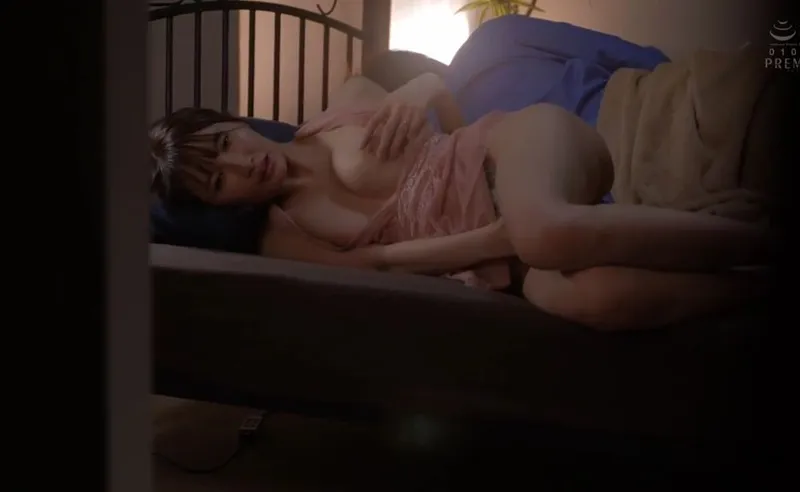 đưa tiền bối say xỉn về nhà, cậu nhân viên số hưởng húp được vợ tiền bối xinh dâm