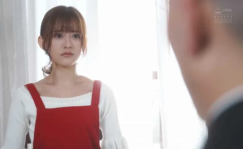 Người vợ bán thân đền tiền cho ông xã suốt một năm mà gã chồng không hề hay biết